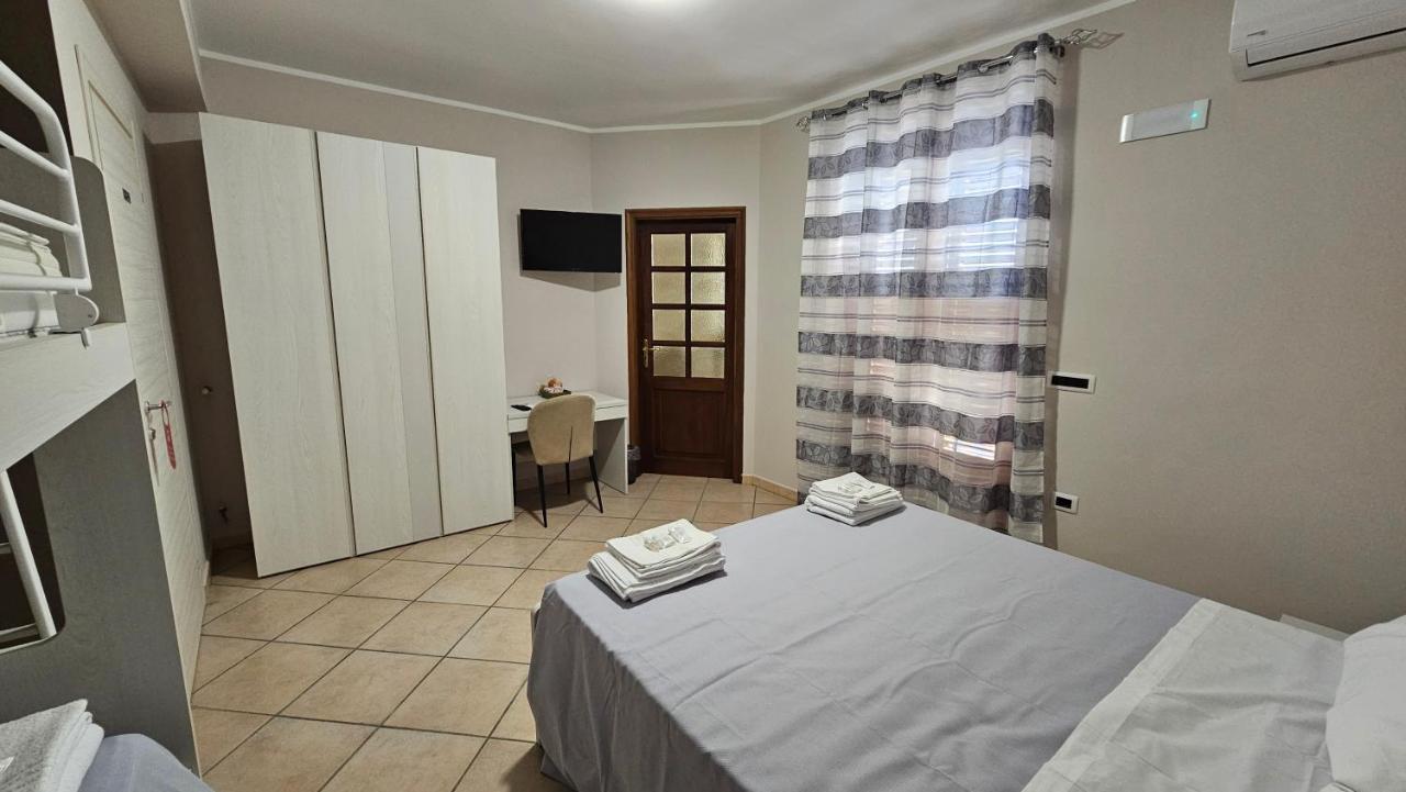 B&B Da Kociss Mileto Exterior foto